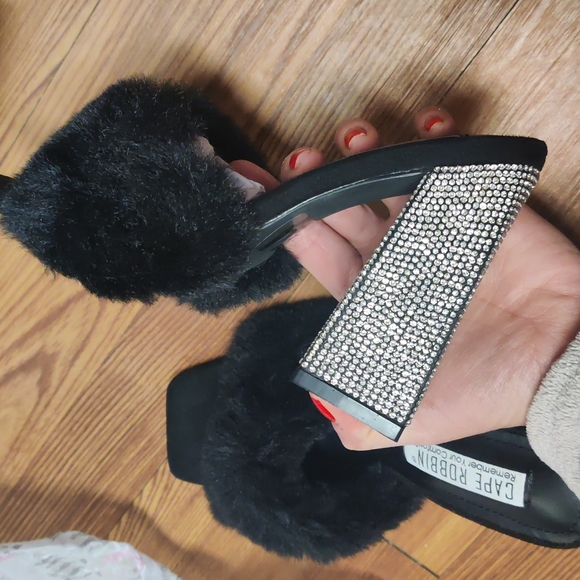 Cape Robbin brand new block heel shoe sandal - Picture 4 of 16